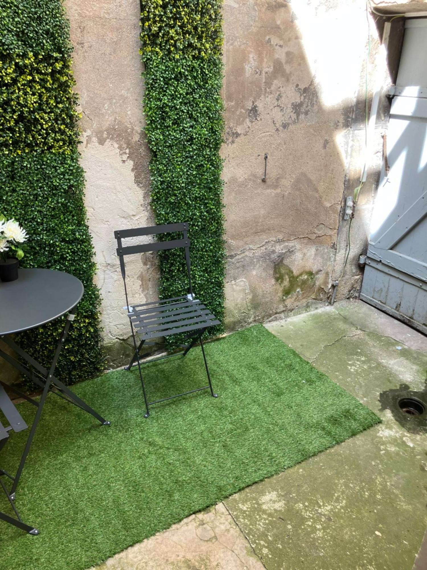 Studio Sur Cour Interieure Centre Historique St Benigne Dijon Luaran gambar